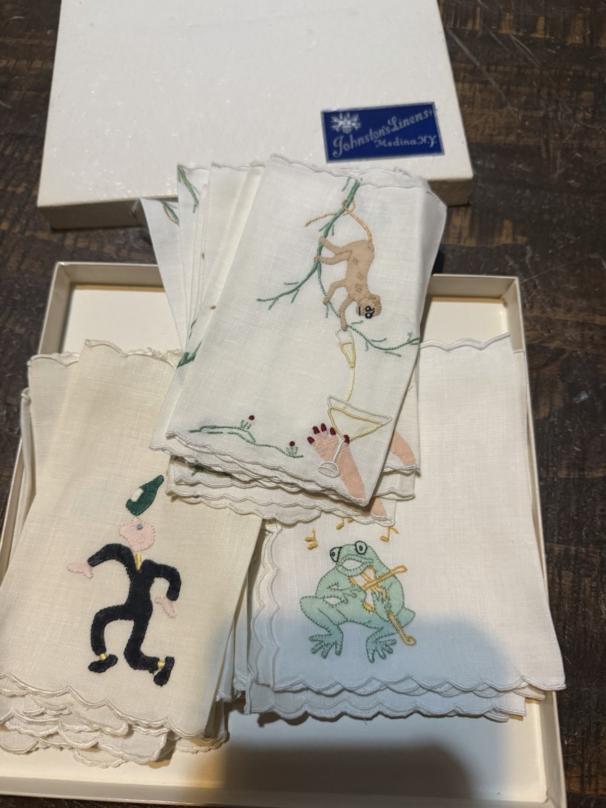 Vtg Johnston's Linens Madeira Embroidered 24pc Boxed Set Monkey Frog Acrobat