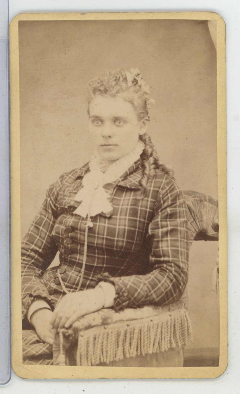 Young Woman Checker Dress CDV Carte De Visite c1880