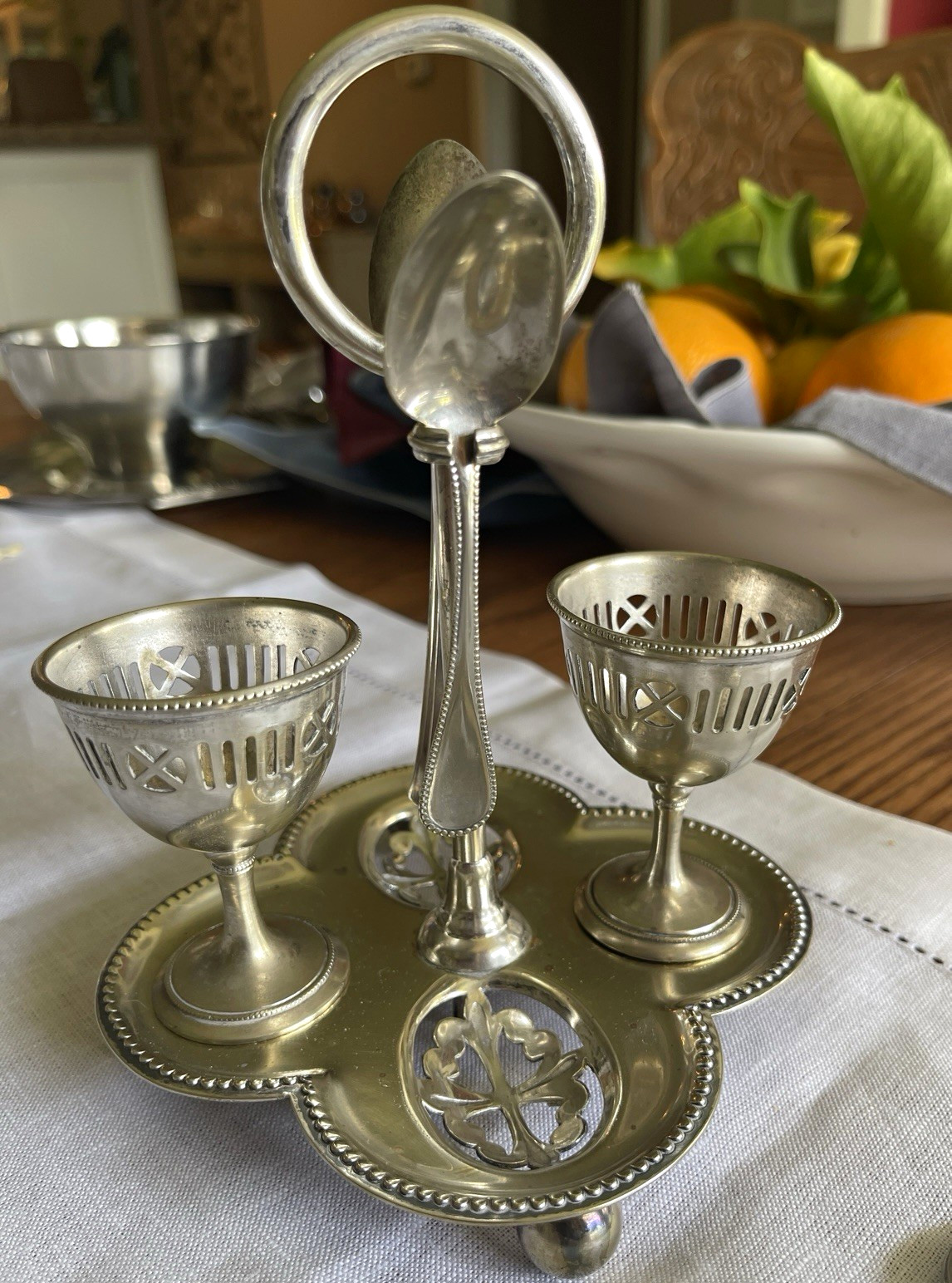 Antique Sheffield Silver Plated Honeymoon Egg Cruet Set, Tête-à-tête, Serv for 2 Antique Sheffield Silver Plated Honeymoon Egg Cruet Set, Tête-à-tête, Serv for 2
