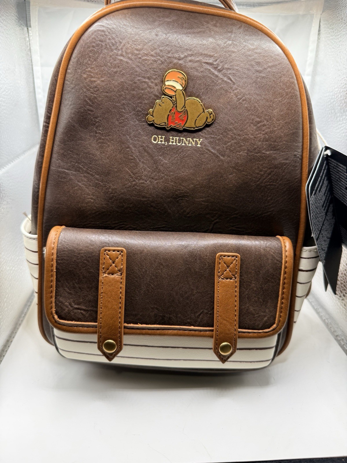 Disney Loungefly Winnie the Pooh “Oh, Hunny” Mini Backpack With Straps Nwt