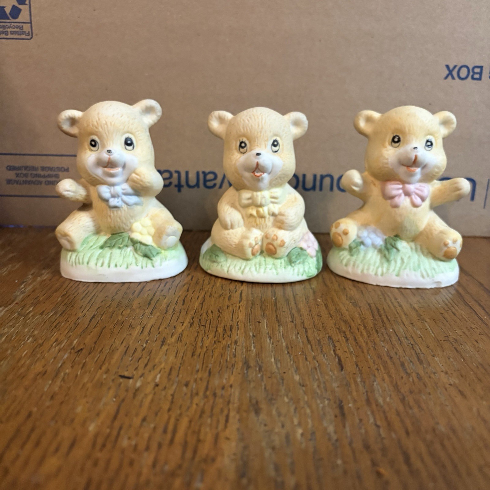 Set of 3 Vintage Ceramic Bear Figurines Nursery Cottagecore Decor kitch 