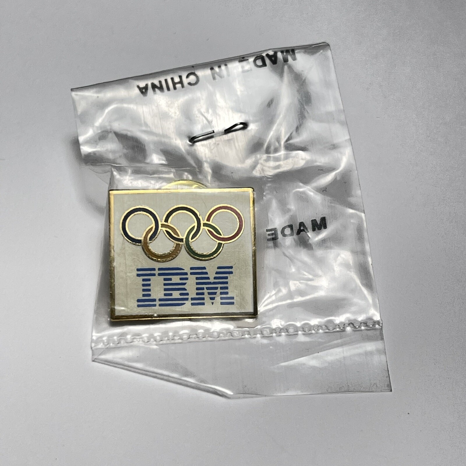 Estate Purchased Collectible 1996 Atlanta Olympics IBM Pin (2000 Available)