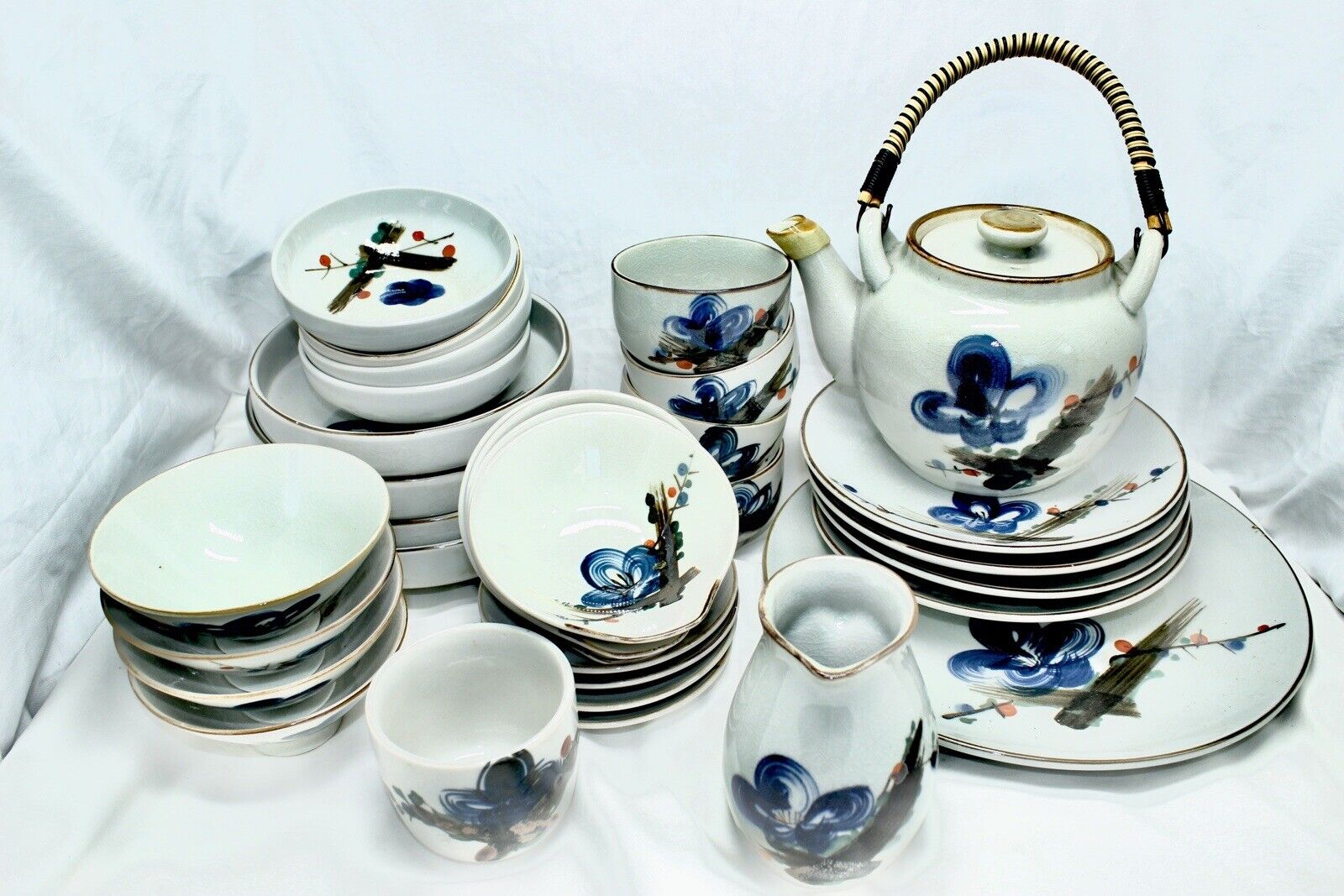 Vintage 32 Pcs Japanese Ceramic Dinner & Tea service for 4 