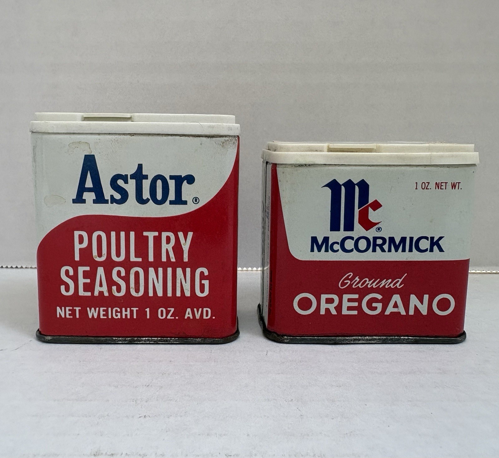 2 Vtg 1960-70’s Spice Tin Container~ McCormick Oregano & Astor Poultry Season