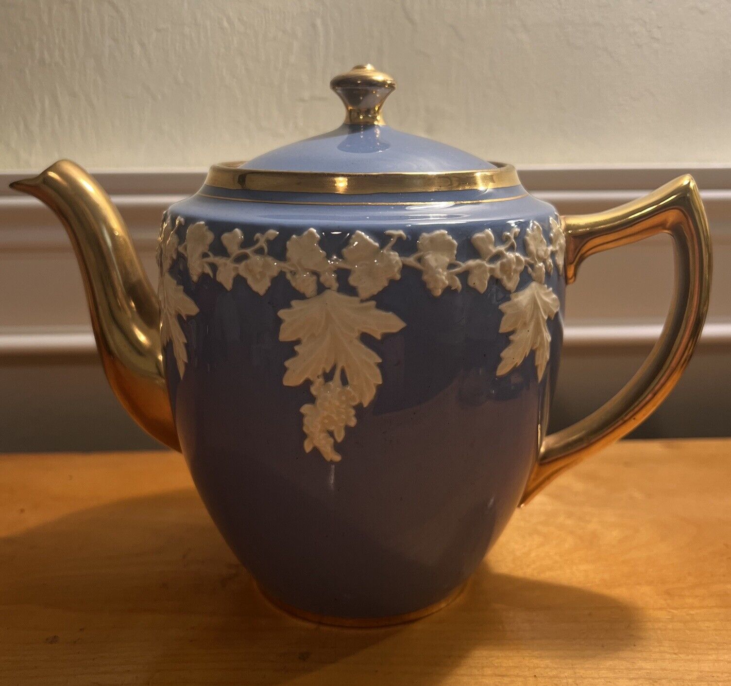 VTG Gibson Staffordshire English Teapot Dresden Blue, Cream Embossed Grape Leaf