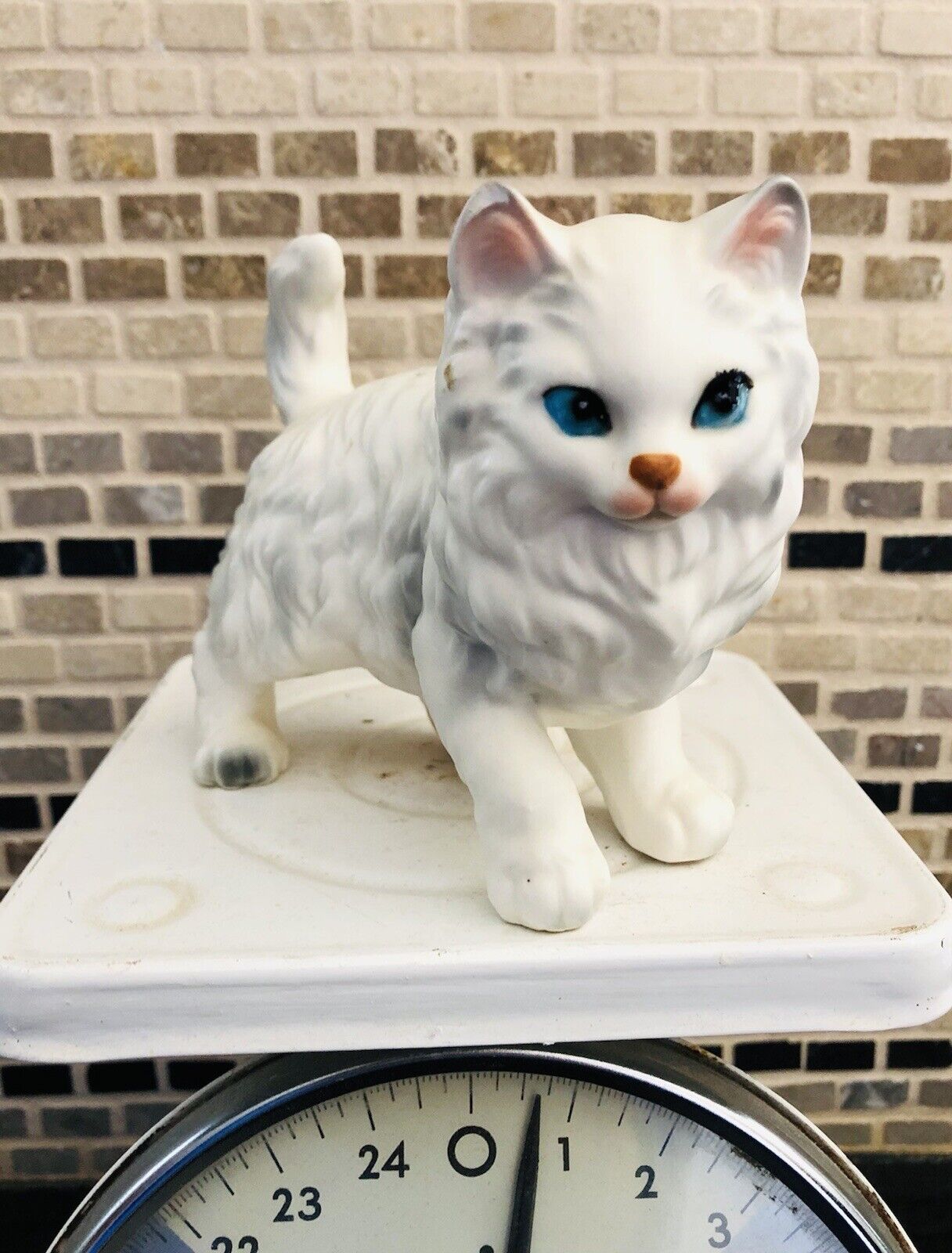 Vintage Lefton Cat Figurine White Persian Cat Japan Blue Eyed Kitten Kitty H6364