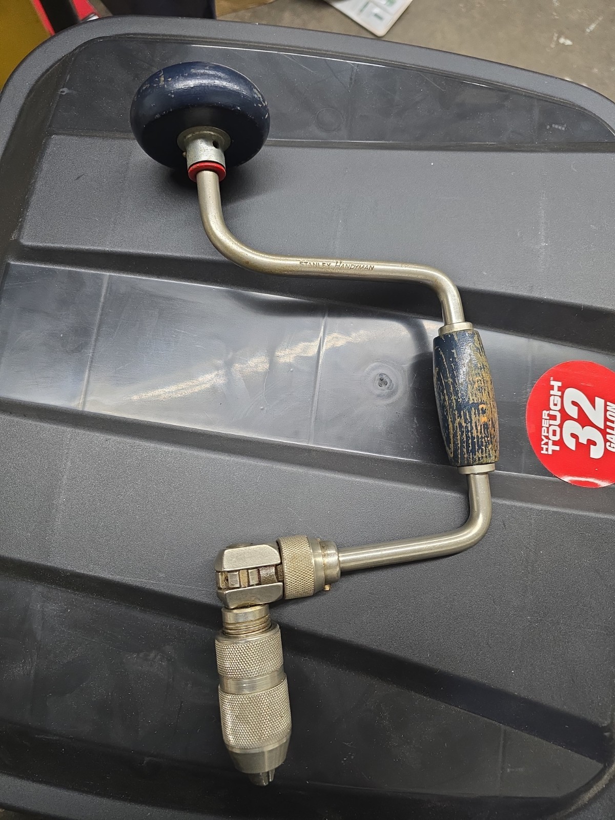 Vintage Stanley Handyman No H1253A Brace Ratcheting Hand Drill Auger Bit Tool 8B Vintage Stanley Handyman No H1253A Brace Ratcheting Hand Drill Auger Bit Tool 8B