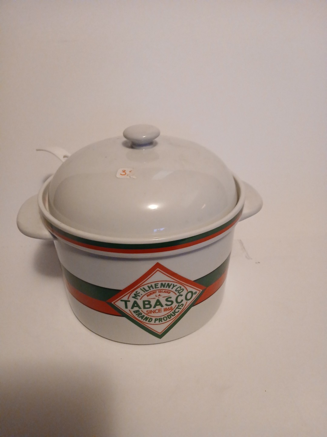 Mc ILHENNY Co. TABASCO 2.5 Qt. Porcelain Crock / Soup Tureen