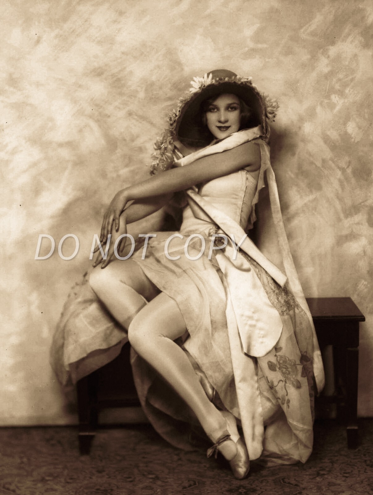 Retro Broadway Showgirl 8x10 Photo Ziegfeld Follies 1920s Vintage