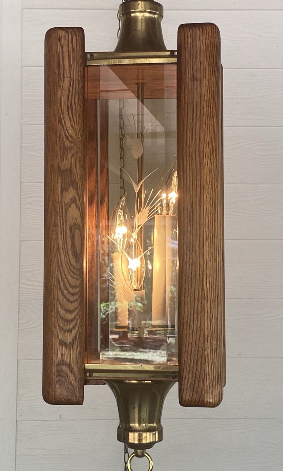 Vintage 1970s Don Ward MCM Swag Hanging Lamp Oak Brass Smoked Etched Glass 28”