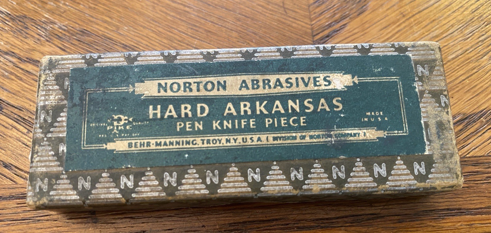 1930s Norton Abrasives Hard Arkansas Oilstone Pen Knife Piece Sharpening Stone
