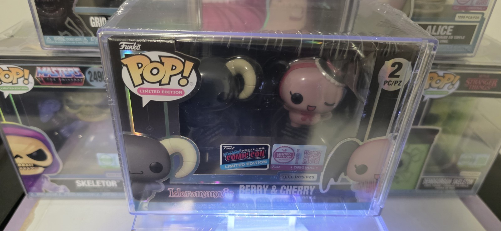 NYCC 2026 Funko Pop Sanrio Lloromannic Berry & Cherry Limited Edition 1000 PCs NYCC 2026 Funko Pop Sanrio Lloromannic Berry & Cherry Limited Edition 1000 PCs