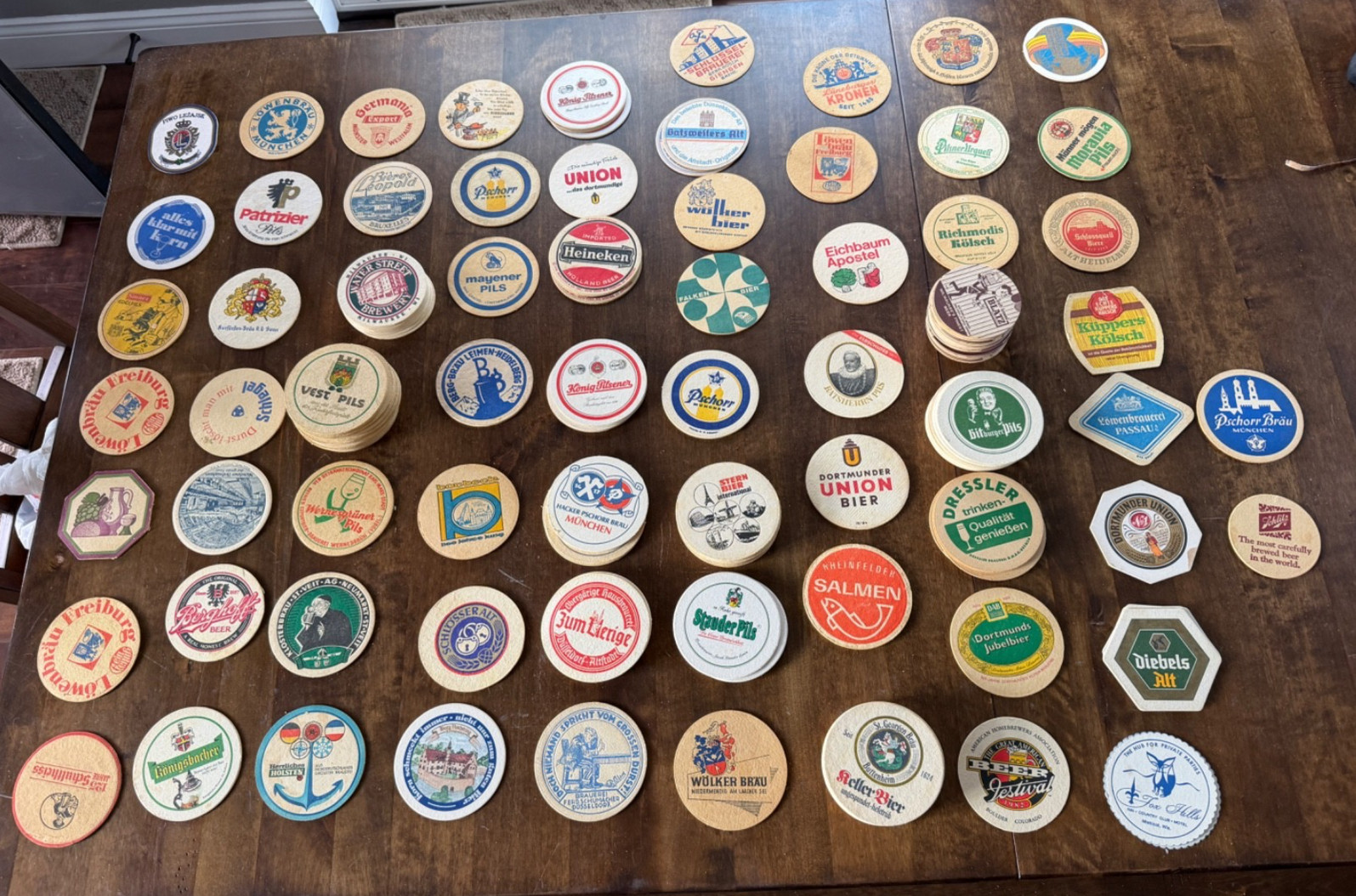 Huge Lot-425+ Vintage Beer/Bar Coasters Collection-Reseller Lot -Various Country