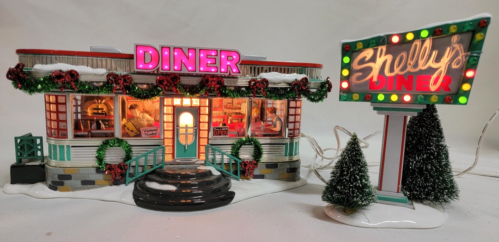 SHELLY'S DINER a Snow Village Department 56 Holiday House