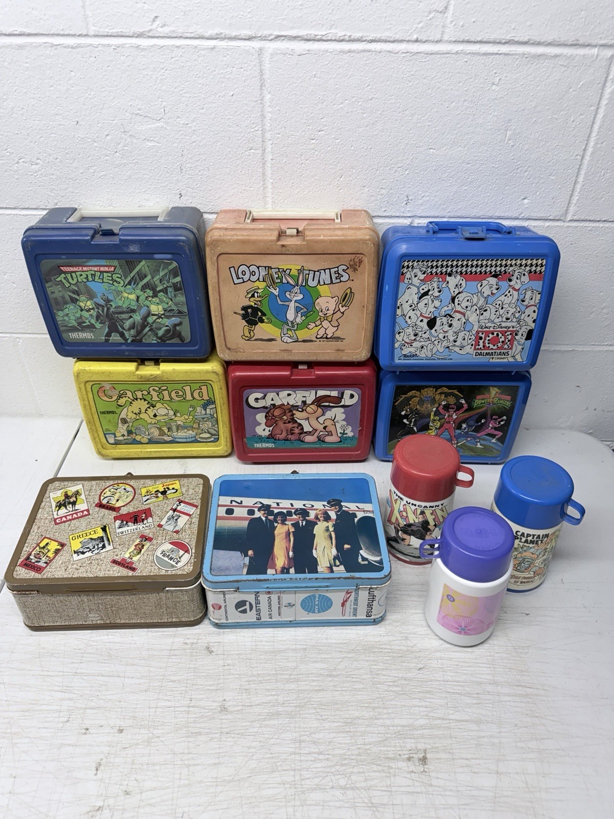 Vintage Disney, TMNT, Looney Tunes, Metal/Plastic Lunchboxes With Other Thermos