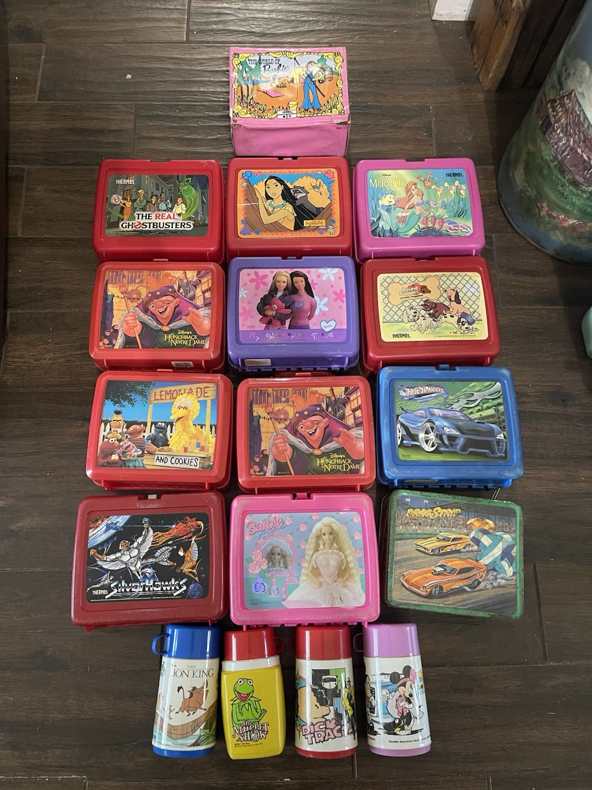 Bundle Of 14 Vintage Lunch Boxes And 5 Thermos Metal, Plastic And Vinyl