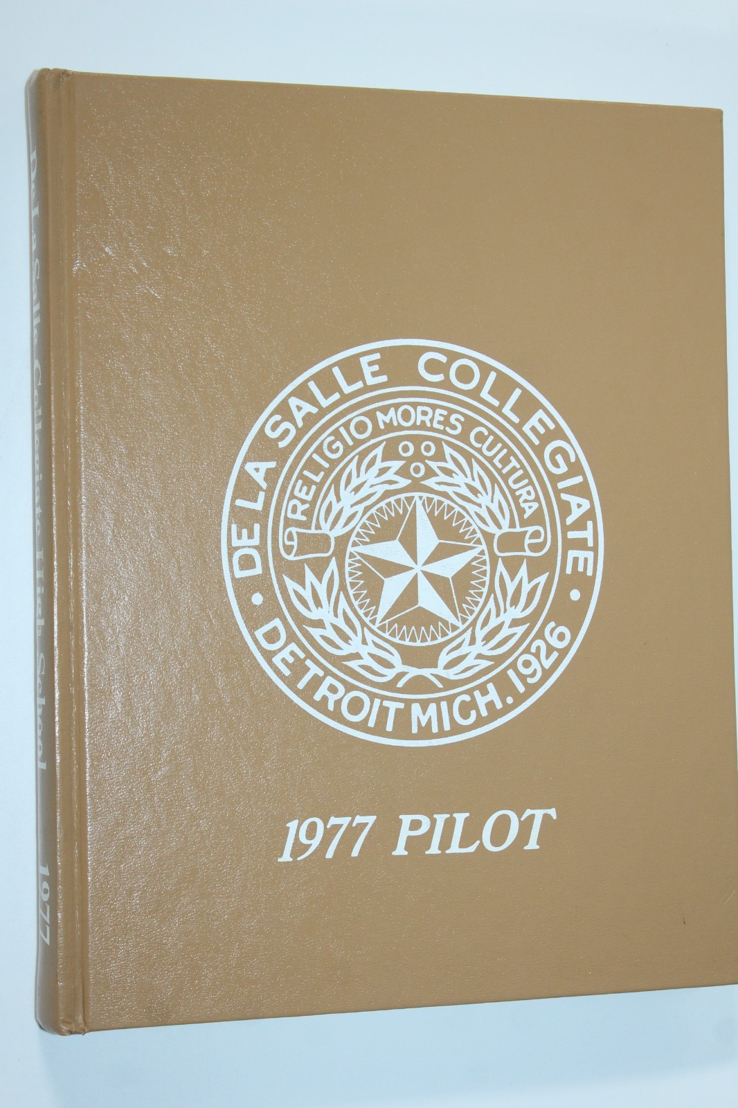 1977 De La Salle Collegiate High School Yearbook Detroit Michigan MI - Pilot 77