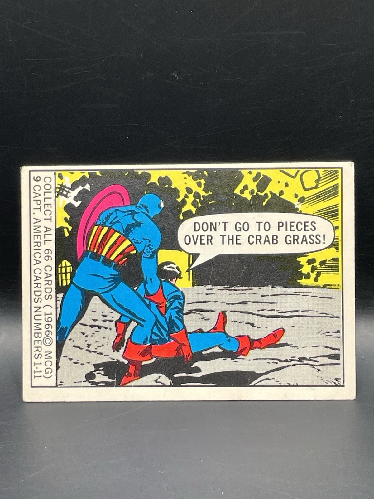 Captain America - 1966 Donruss Marvel Super Heroes #9 ROOKIE Card Set.
