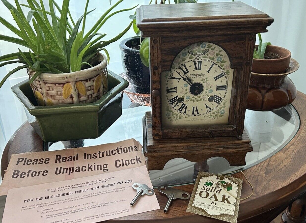 Vintage New England Sessions & Tornquist Oak Mantle Clock Working & Chimes Keys