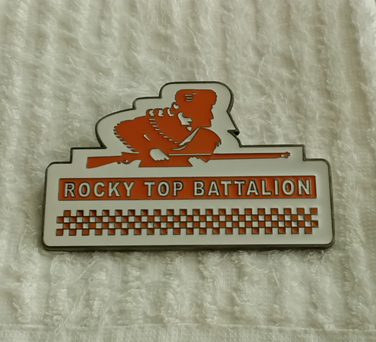 AUTHENTIC ARMY ROTC UNIVERSITY OF TENNESSEE ROCKY TOP BN RARE CHALLENGE COIN