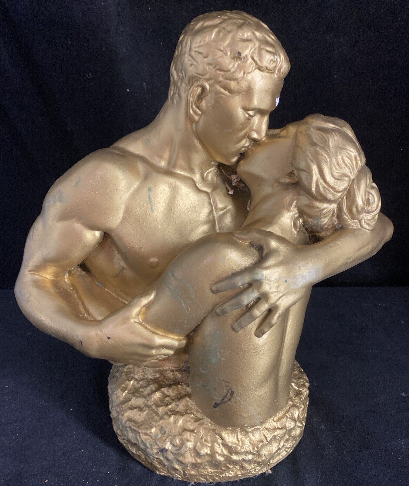 Large Ceramic Kissing Couple Gold Color. Needs Tlc