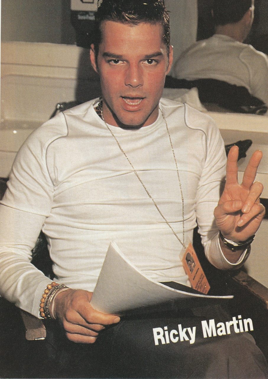 Ricky Martin Menudo teen magazine pinup clipping Teen Machine peace Pix
