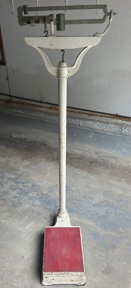 Vintage Fairbanks Physician Scale Doctor's Office Balance Beam Red Platform