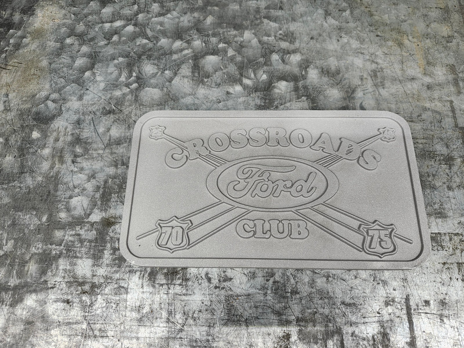 Vintage Cast Aluminum  Car Club Plaque CROSSROADS FORD CLUB Old stock