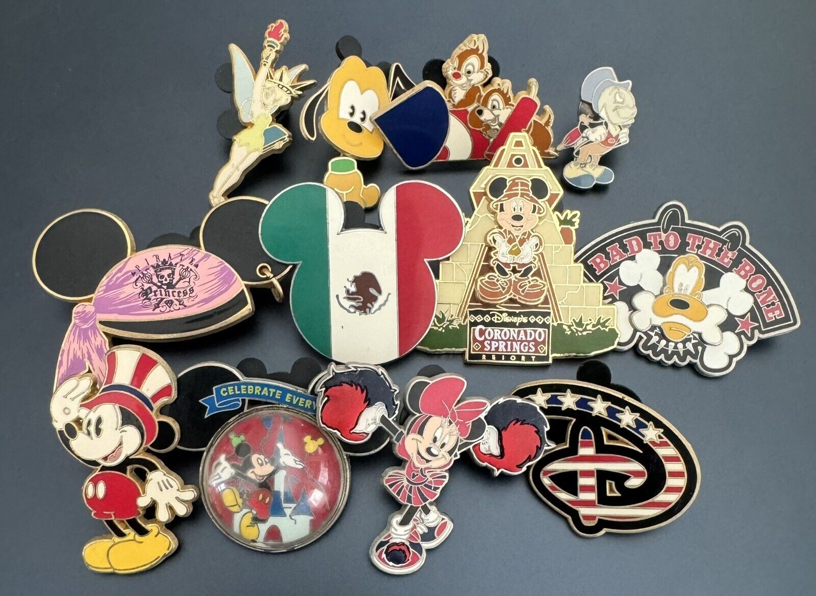 Disney Collectible Pins Lot (12 pins)