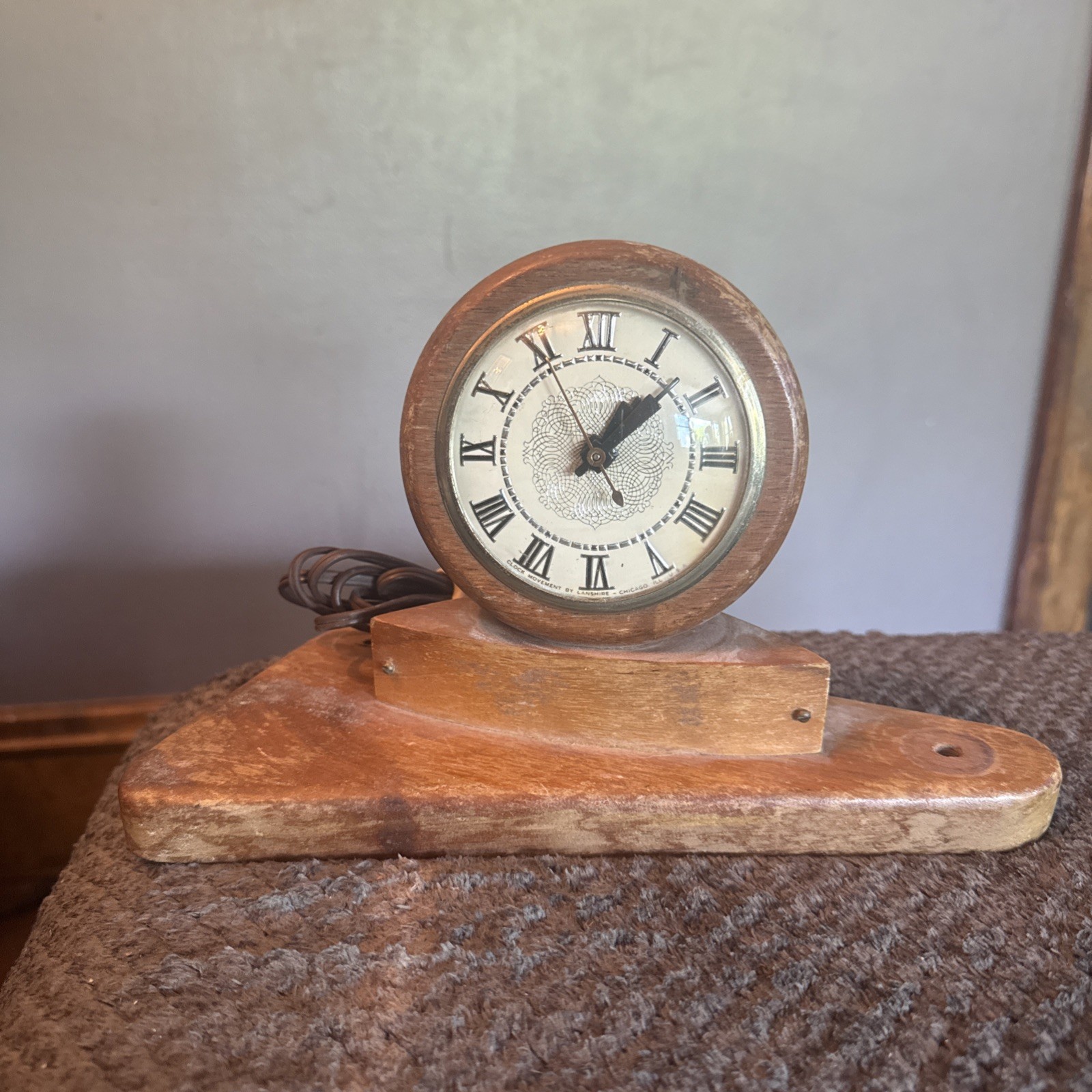 Vtg Lanshire Electric Self Starting Clock Roman Numerals Chicago USA MCM Works