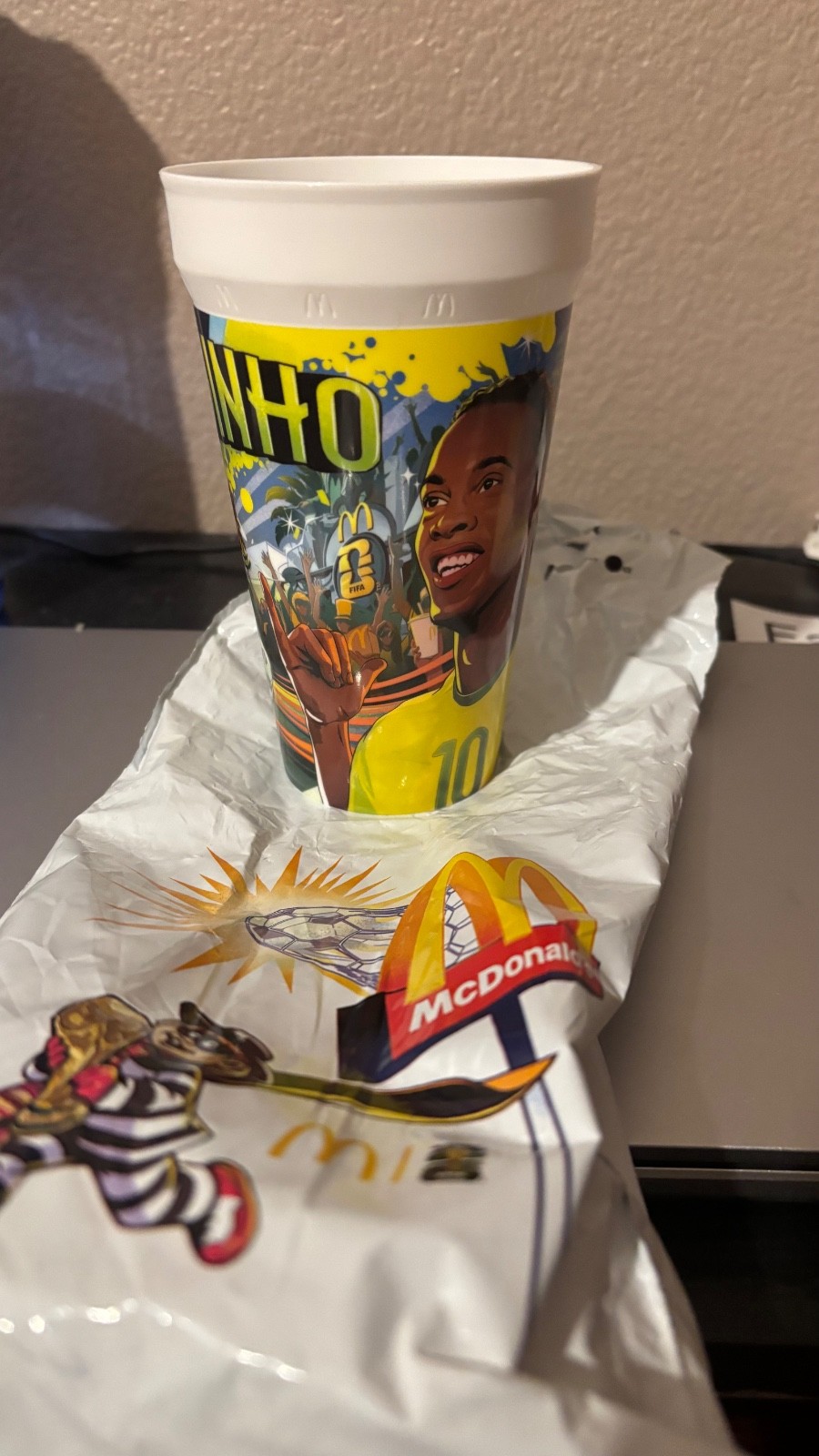 Ronaldinho & Lamine Yamal McDonalds World Cup cups