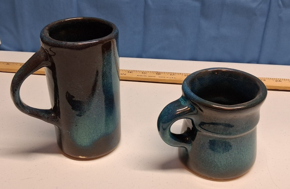 (Set of 2) Vintage 1970 Harding Black Coffee Mugs SIGNED