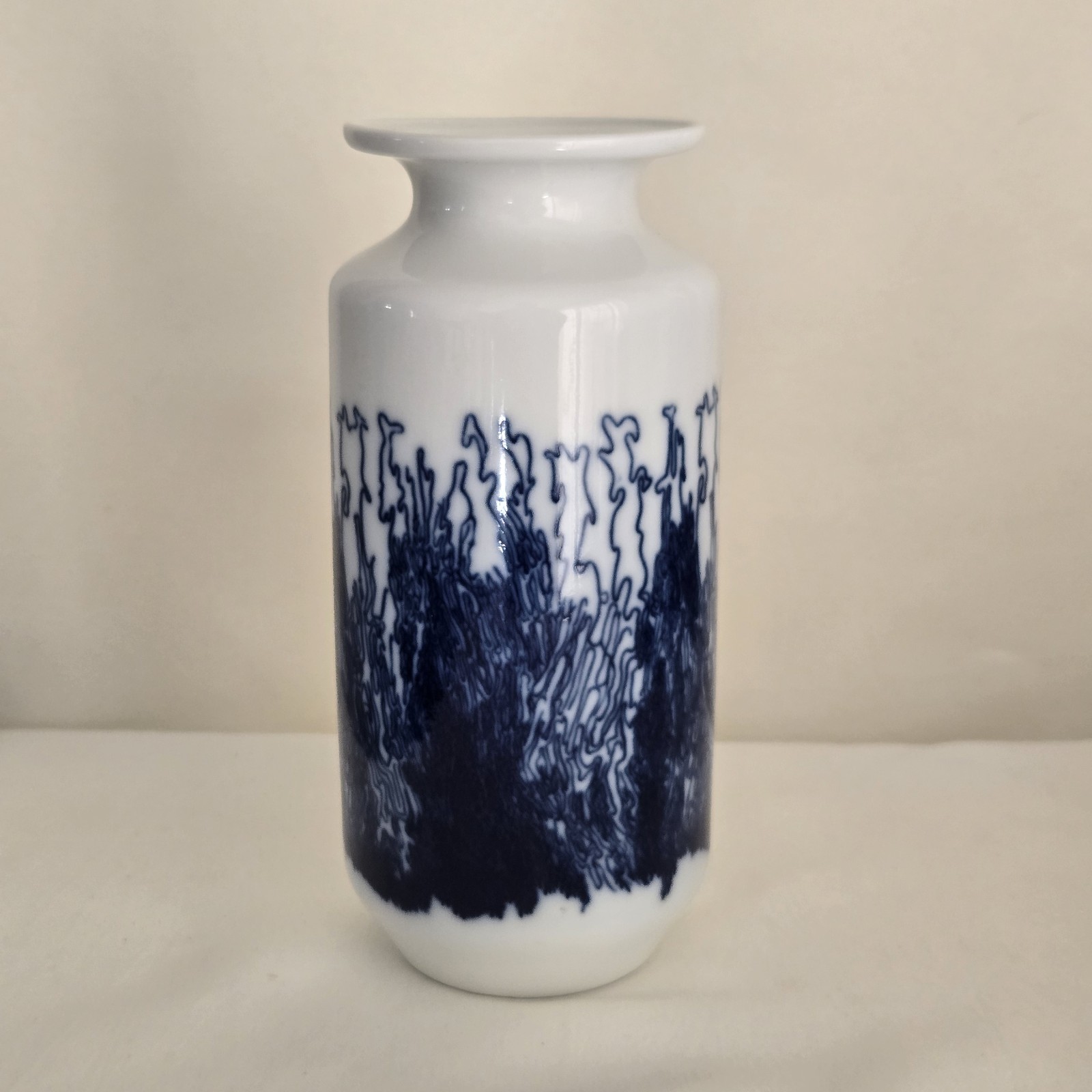 MCM Vintage Gerold Porzellan W Germany Abstract Blue Drip White porcelain vase
