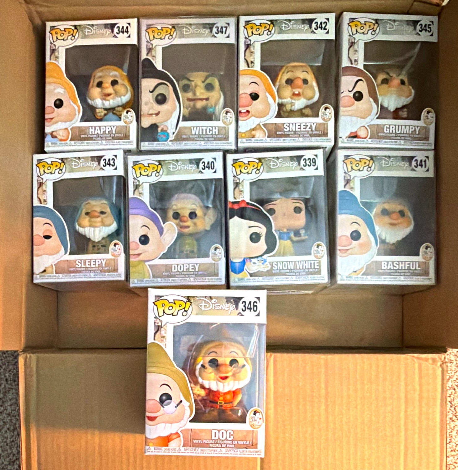 Funko Pop Disney Snow White & Seven Dwarfs 9-Pack Boxed Unopened #339-347 Funko Pop Disney Snow White & Seven Dwarfs 9-Pack Boxed Unopened #339-347