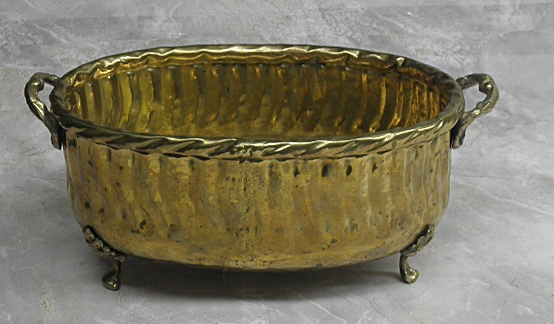 Vintage Footed Hammered Brass Planter Oval Handles Jardiniere Flowerpot