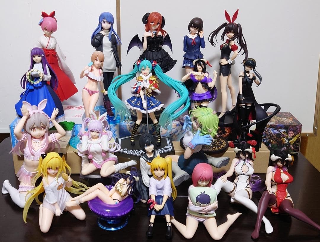 Collectible Anime Figure Lot 20 Pieces Prize Figures Slight Wear Fully