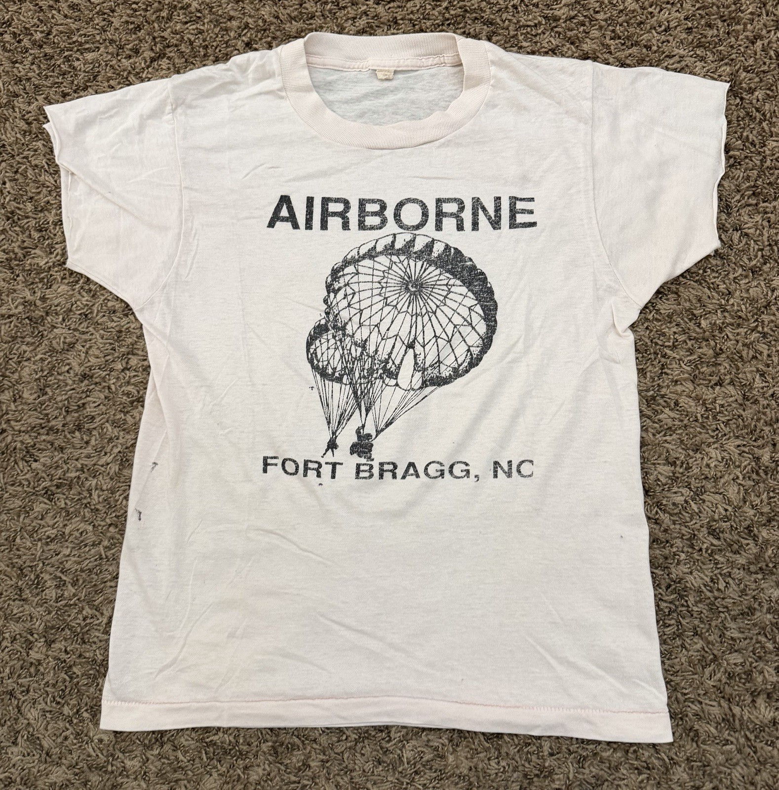 Vintage 80s Army Airborne Military Fort Bragg NC Single Stitch USA Size Small