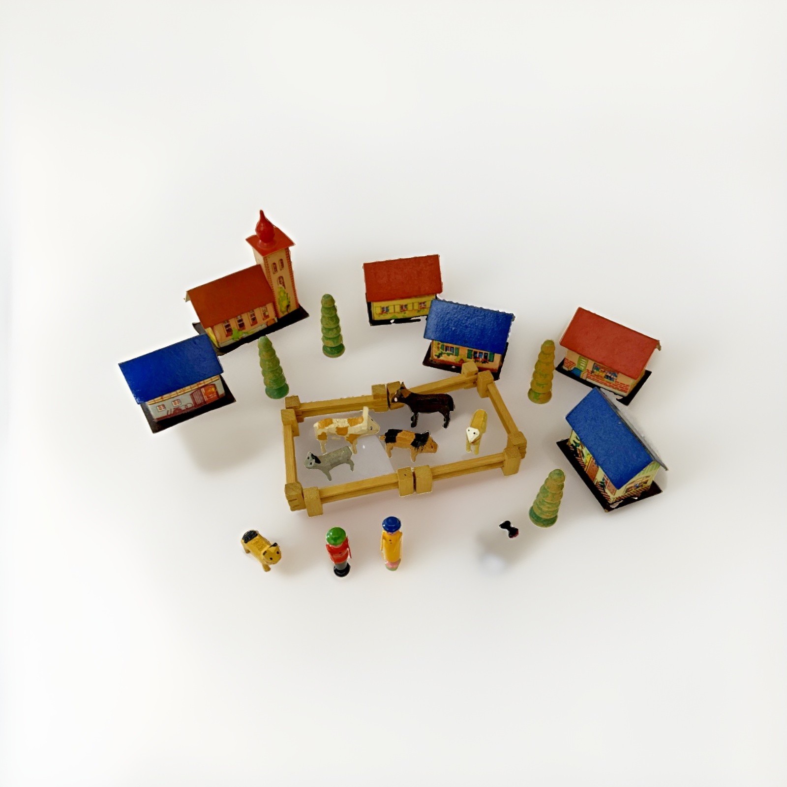 Antique Miniature Erzgebirge Putz Wooden Village House\'s Farm Carved Animals