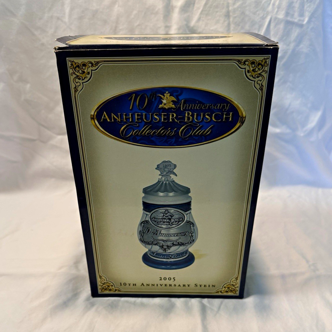 Anheuser-Busch Collectors Club 10th Anniversary Lidded Stein