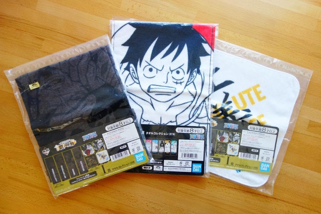 ♪Shipping included♪ One Piece 1st lottery M,I prize 3 sets