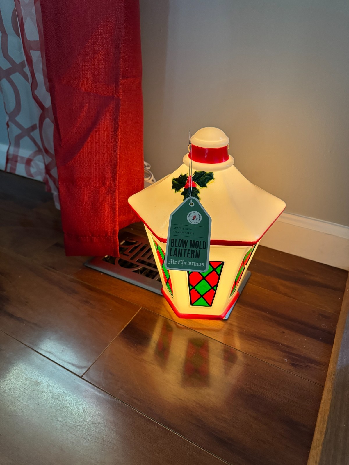 Mr. Christmas 11-inch Blow Mold Lantern White - NEW Mr. Christmas 11-inch Blow Mold Lantern White - NEW