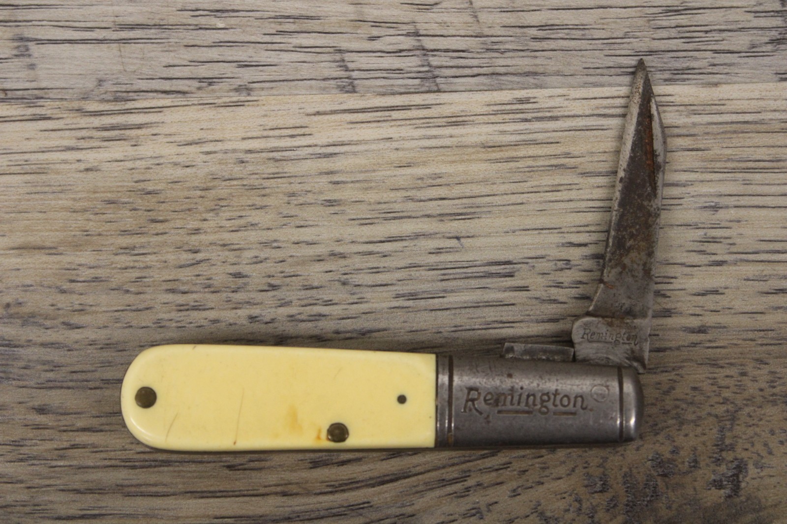 Vintage Remington knife 1921-1924 RB44 BARLOW knife