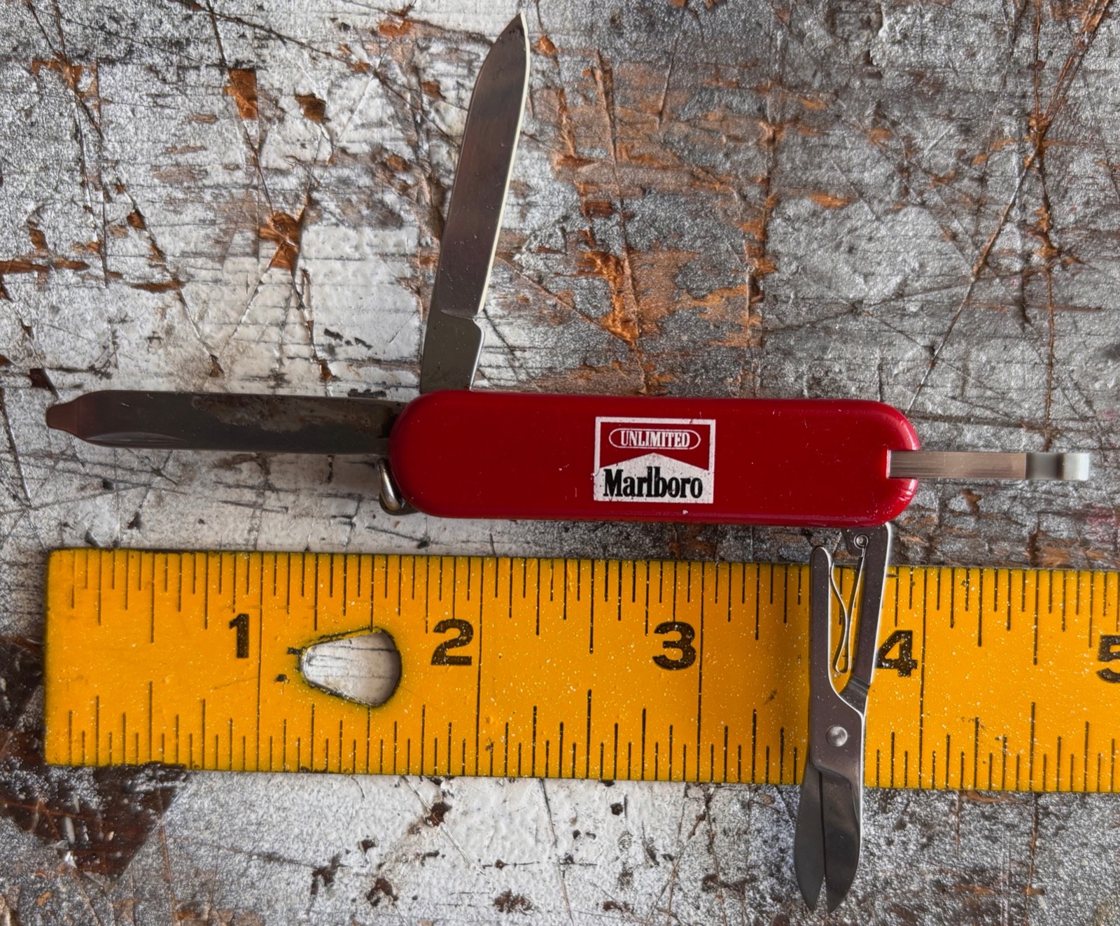 Red VICTORINOX Marlboro Troubleshooter Mini  Swiss Army Knife Used