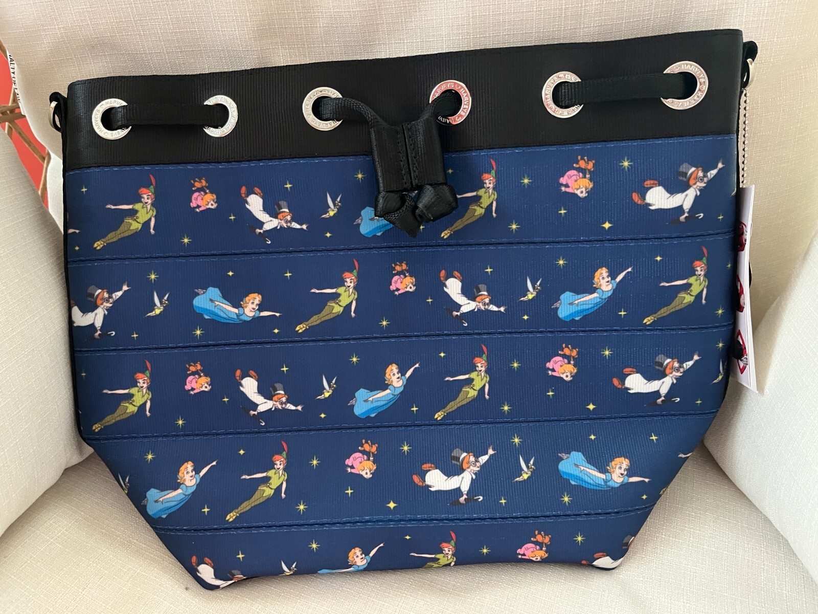 Harvey’s Seatbelt Disney Peter Pan Park Hopper You Can Fly NWT NEW NIP