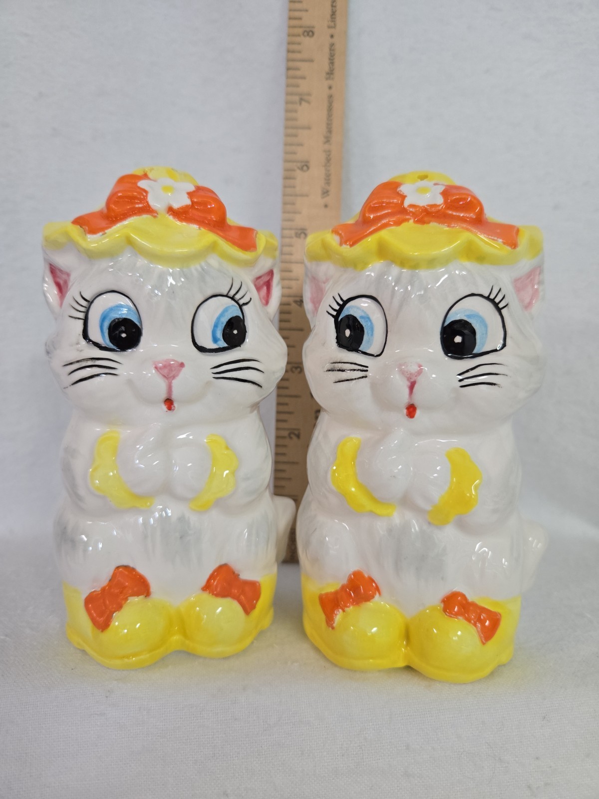 RARE 1960s Lefton Cuddles Cat Salt & Pepper Shakers Anthropomorphic Cute Kitties