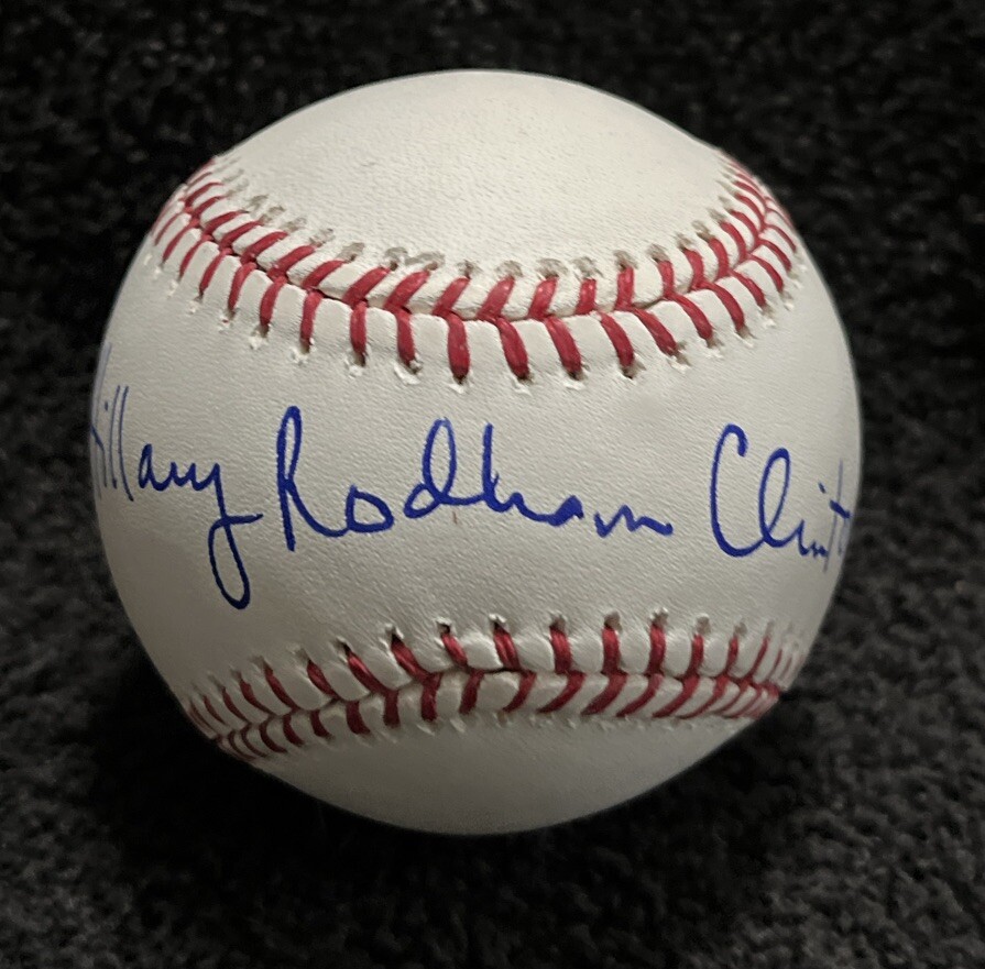 HILLARY RODHAM CLINTON Signed Autographed OMLB Baseball Beckett COA HIGH GRADE 