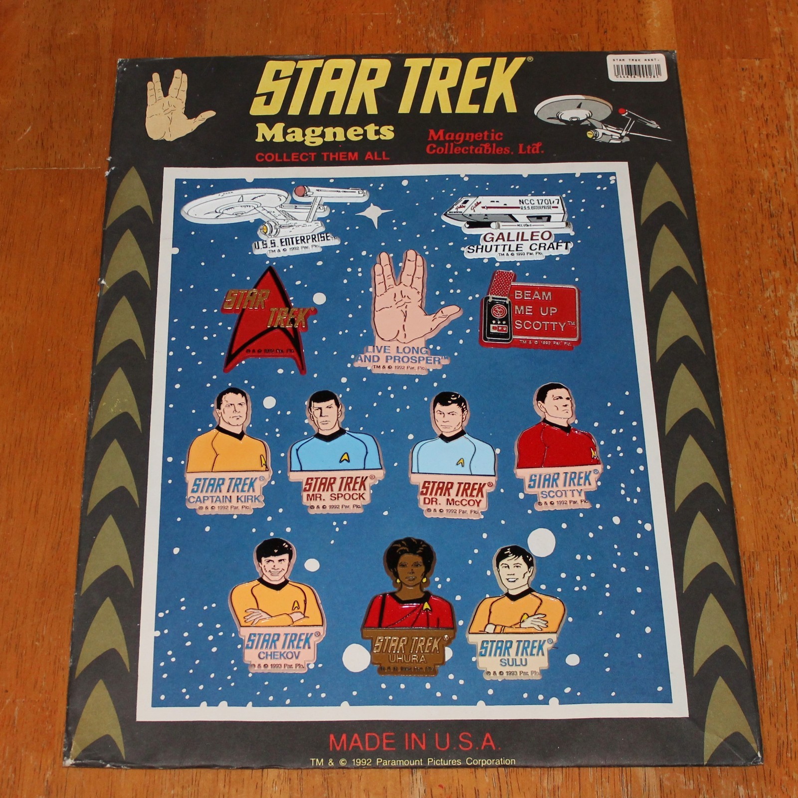 12x Lot Star Trek Flexible Vtg Rubber Fridge Magnets - 1 Store Display Board