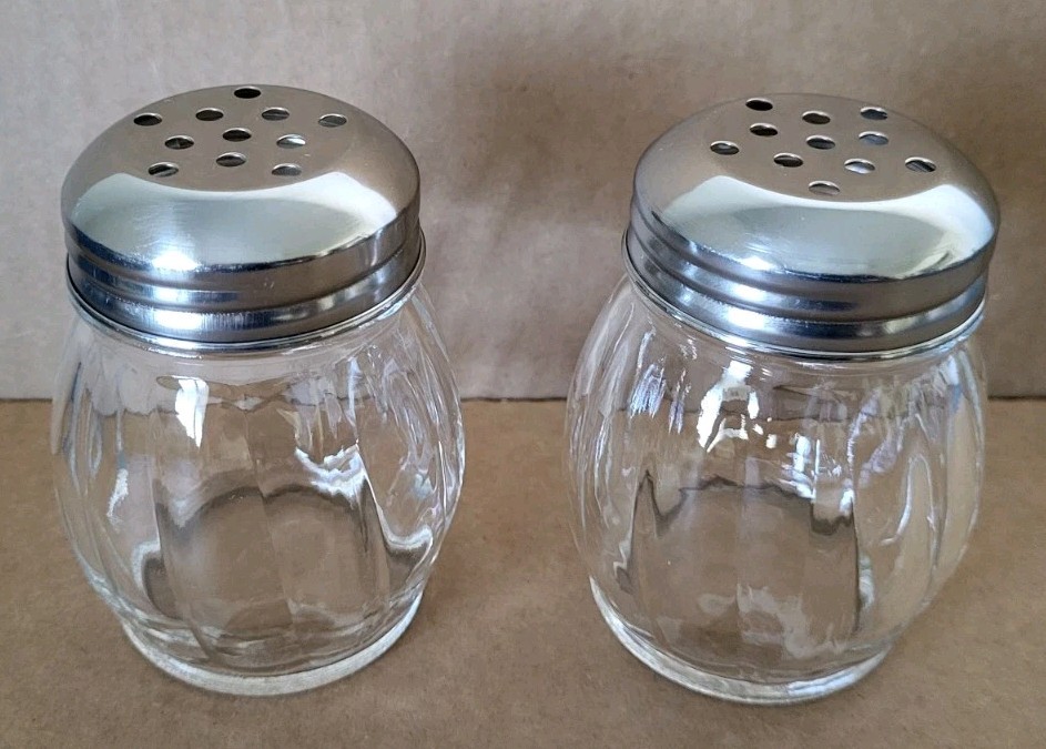VTG • Swirl Glass • Parmesan Cheese/Red Pepper Flake Shaker Set • New/OS