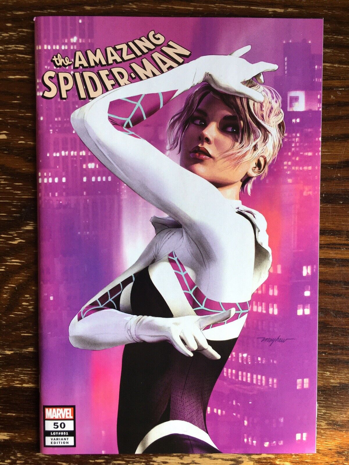 THE AMAZING SPIDER-MAN 50 MIKE MAYHEW COVER TRADE DRESS VARIANT MARVEL COMICS