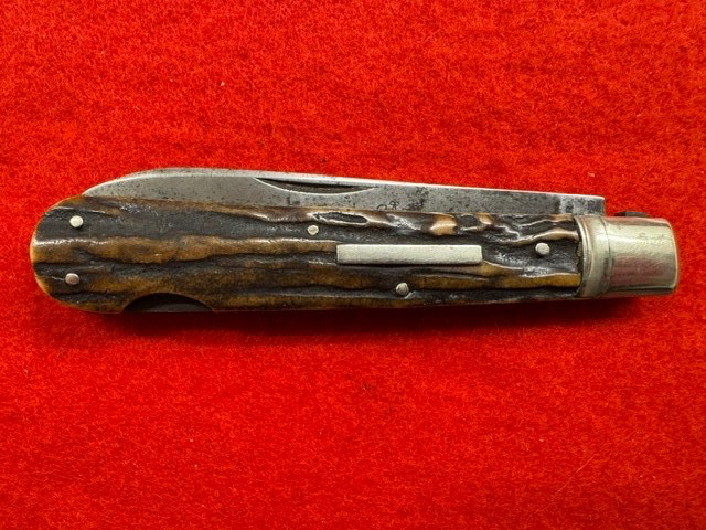 ANTIQUE HUNTER & SON, SHEFFIELD LARGE STAG SCALED LOCK BACK JACK KNIFE  (417)